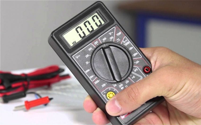 Elektrisk multimeter: tester til forskellige elektriske målinger