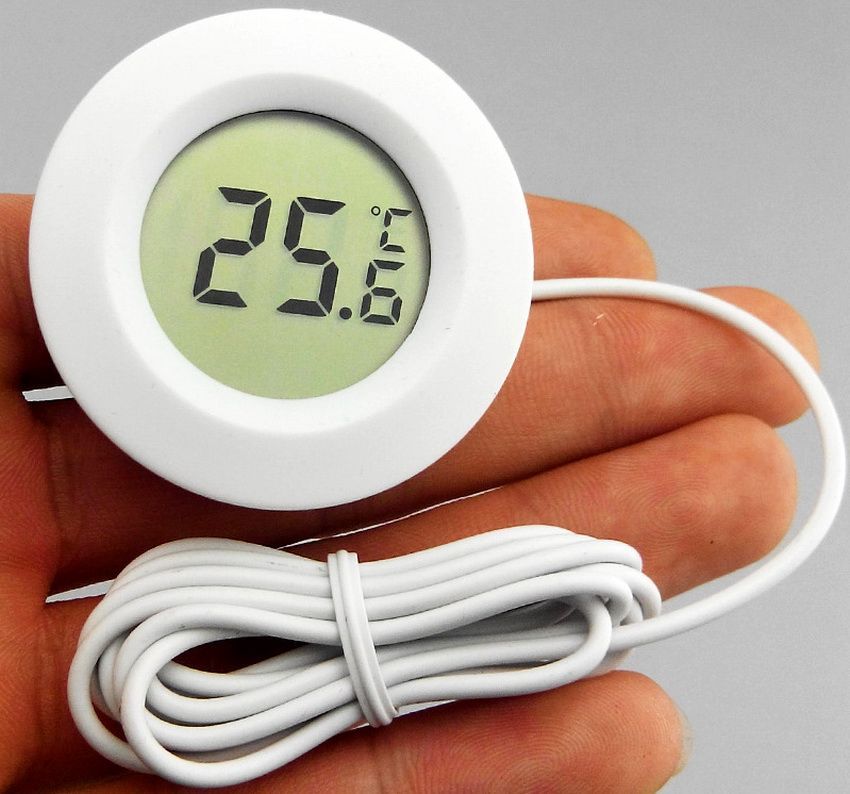 Elektronisk termometer med fjernbetjening: funktioner og fordele