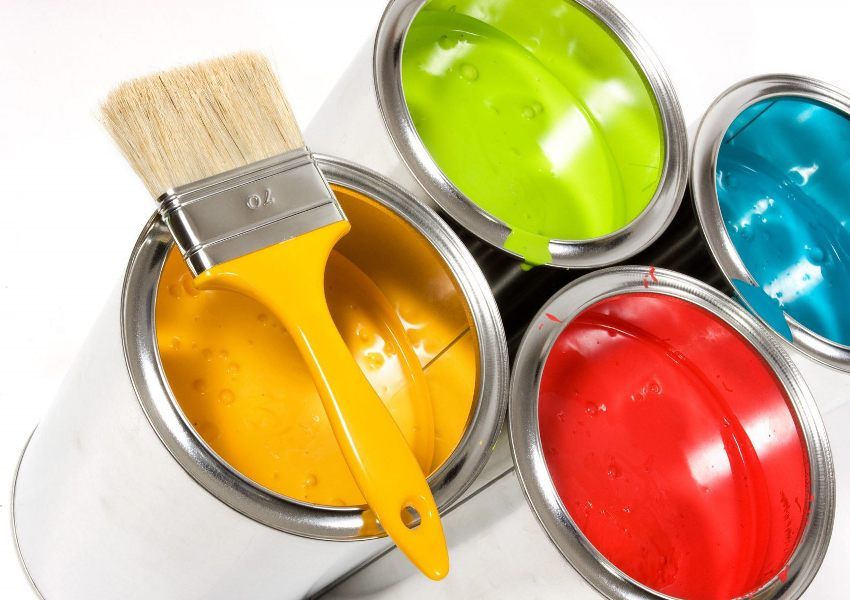 Hvordan vælger man maling til vægge i lejligheden? Hovedtyper og egenskaber