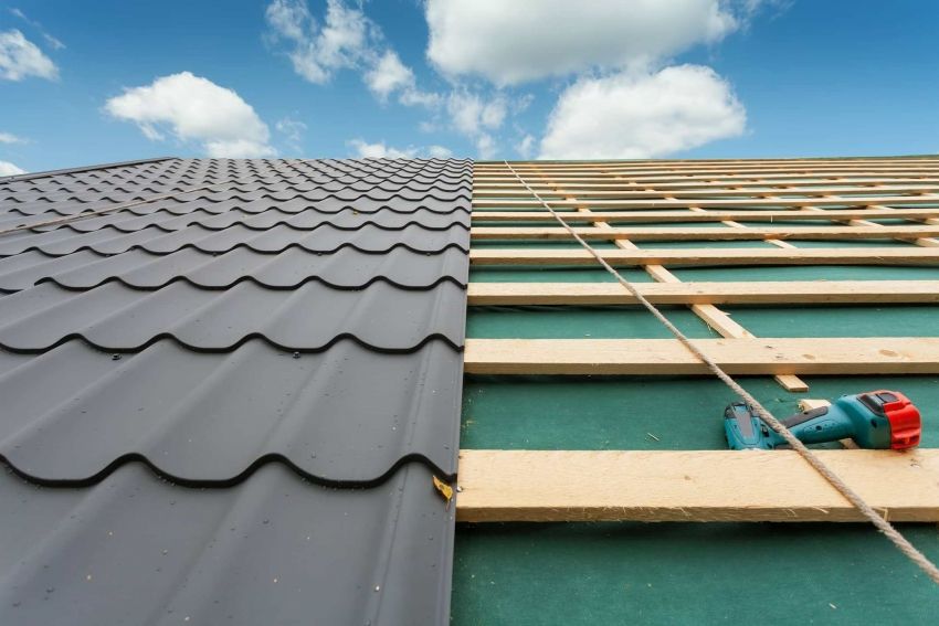 Montering af metal: trin for trin instruktioner til selvmontering af taget