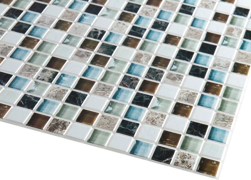 PVC-paneler: Dimensioner og egenskaber ved produkter til vægge og lofter"Мозаика"