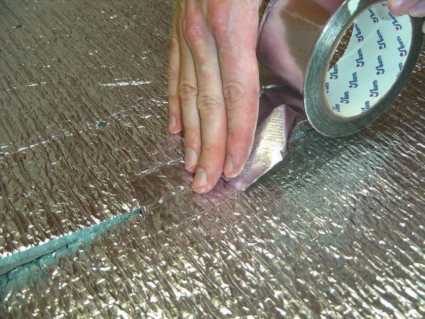 Lægning af laminat på et betongulv med et substrat: fuld installationsteknologi belægning