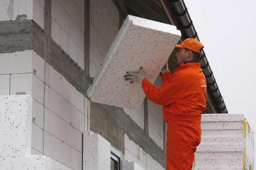 Vejrtrækning af væggene udenfor med styrofoam DIY, video